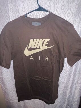 Nike Brown Tee with Tan Nike Air Logo